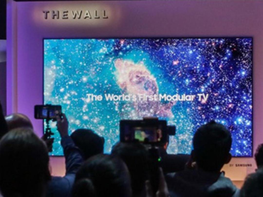 Bu bavul peşinizi bırakmıyor! İşte hayatı değiştirecek teknolojik &uuml;r&uuml;nler