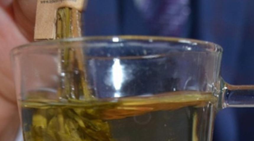 2,5 yapraklı çay için dünya sıraya girdi