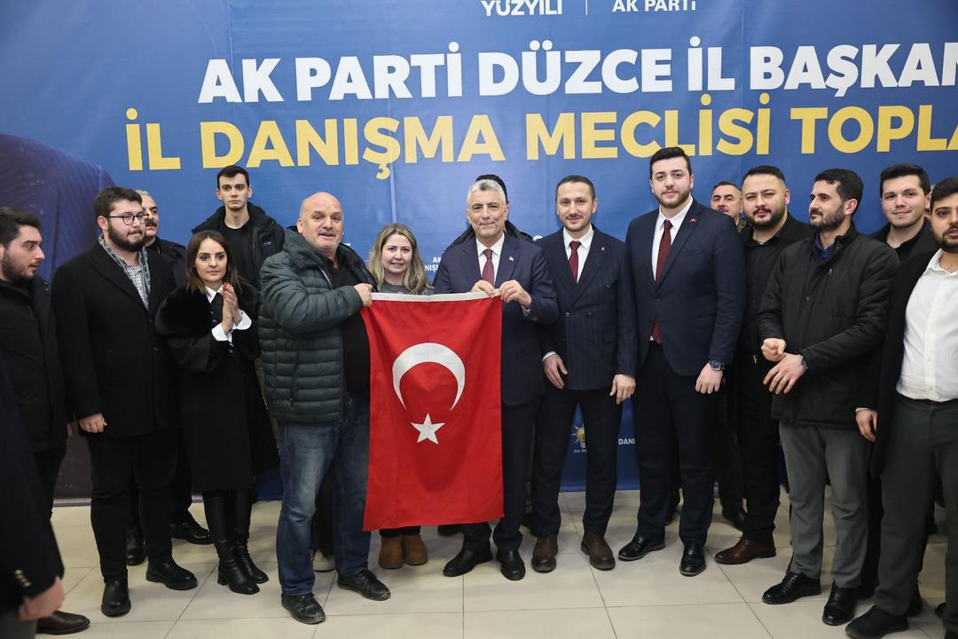 AK Parti D&uuml;zce Ocak Genişletilmiş İl Danışma Meclisi Toplantısı coşkulu katılımla yapıldı 2