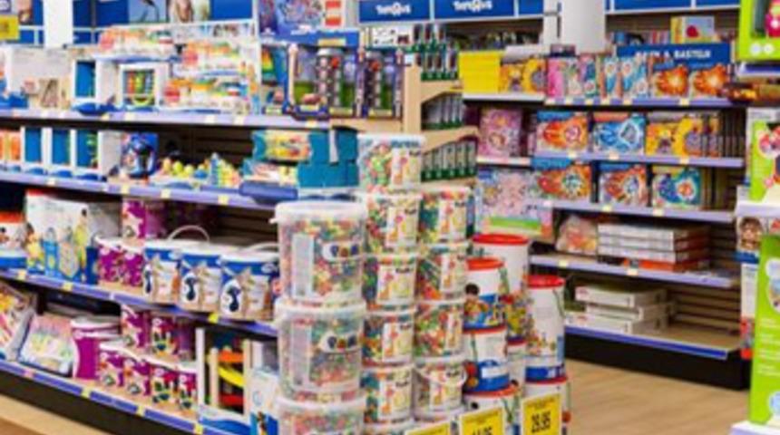 Toys 'R' Us iflastan kurtulmak için 182 mağaza kapatıyor