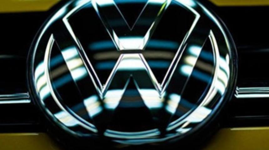 Alman otomotiv devlerine deney suçlaması