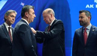 Cumhurbaşkanı Erdoğan rozet taktı, Bakan Uraloğlu paylaştı: "Yolumuza devam ediyoruz"