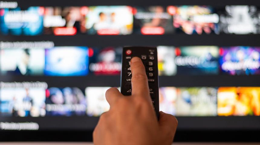 19-25 ocak haftası en &ccedil;ok hangi dizi izlendi? Uzak Şehir mi, Taşacak Bu Deniz mi?