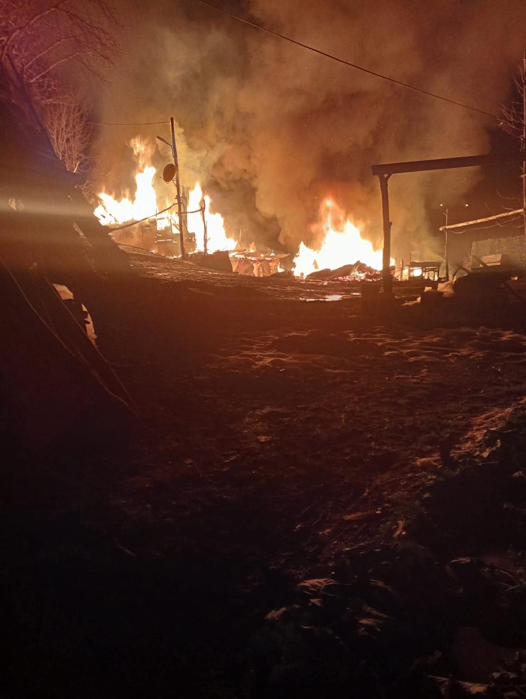 Ordu da sır olay! Yangın s&ouml;nd&uuml;r&uuml;l&uuml;nce fark edildi, ağaca asılı cesedi bulundu 1