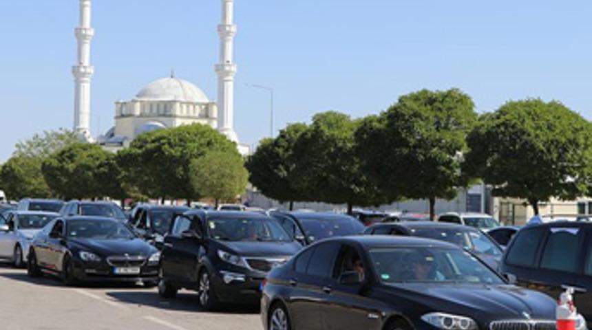 Yabancı plakalı araçlara sınırda ceza ödeme zorunluluğu