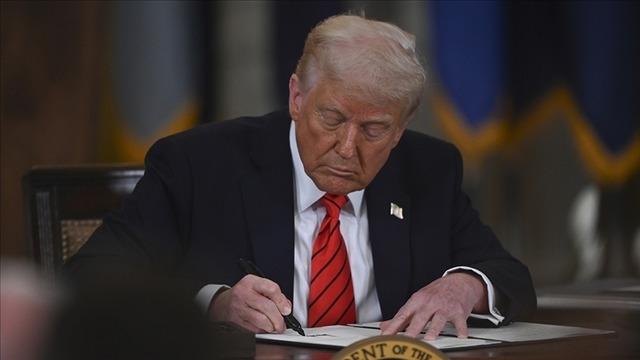 Trump'tan yeni 'tarife' hamlesi! 30 Temmuz'u hatırlattı