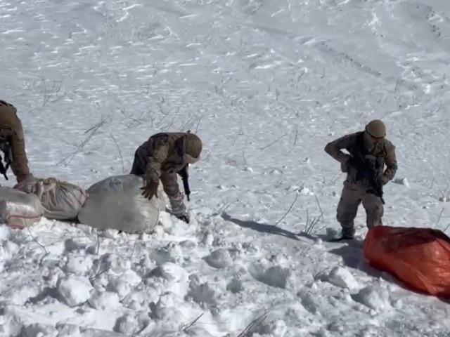 Hakkari'de 348 kg uyuşturucu ele ge&ccedil;irildi