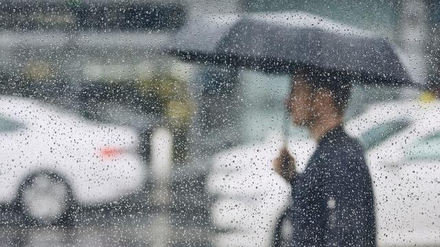 Meteoroloji&rsquo;den uyarı: Sağanak, kar ve &ccedil;ığ tehlikesi kapıda!