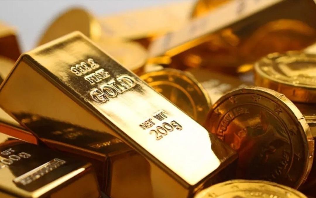 İki dev bankadan ezber bozan altın tahmini! Beklenenin &ccedil;ok &uuml;st&uuml;nde... 2