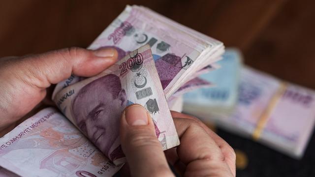 Emekli i&ccedil;in kulislerde konuşulan rakam belli oldu: 2 Bakanlıktan &ccedil;alışma