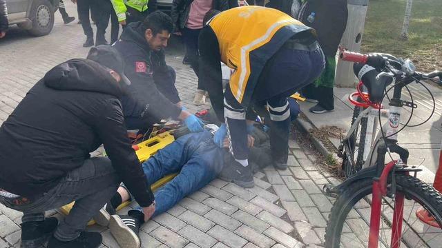 Karaman&rsquo;da otomobille &ccedil;arpışan bisikletli yaralandı 1