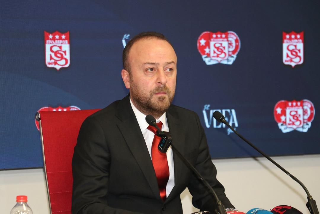 Sivasspor-Amed Sportif ma&ccedil;ında yaşananlar sonrası deprem! 2 hakem istifa etti 5