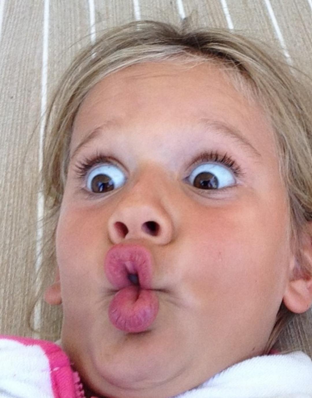 Pınar Altuğ un kızı Su Atacan 17 oldu! Podyumdaki pozlarına beğeni yağdı  1