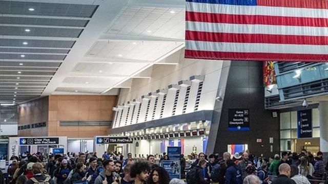 Almanya, ABD'ye seyahat uyarısı yayımladı