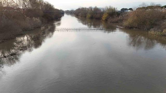 Menderes Nehri suya kavuştu 1