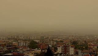 T&uuml;rkiye'ye giriş yaptı: &Ccedil;&ouml;l tozu alarmı! Bir hafta s&uuml;recek...