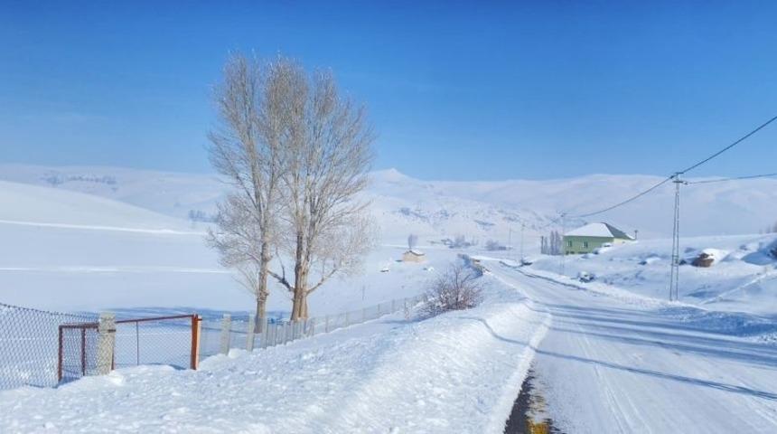 Ağrı&rsquo;da kar manzarası g&ouml;rsel ş&ouml;len oluşturdu