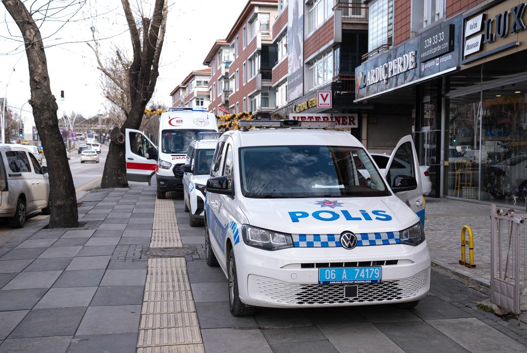 Yer: Ankara! Eski eşini ağır yaraladı, kayınvalidesini &ouml;ld&uuml;rd&uuml;! Aynı silahla intihar etti 3