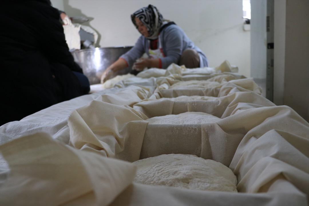 İmece usul&uuml;yle &uuml;retip satıyorlar! Aile b&uuml;t&ccedil;elerine katkı sağlıyorlar 1