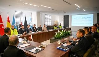 Yalova&rsquo;da trafik levhaları sadeleştirildi