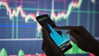 Hisseler İ&ccedil;in Kritik Uyarı: Uzmanlardan &ldquo;Ağırlık Artırılmalı&rdquo;