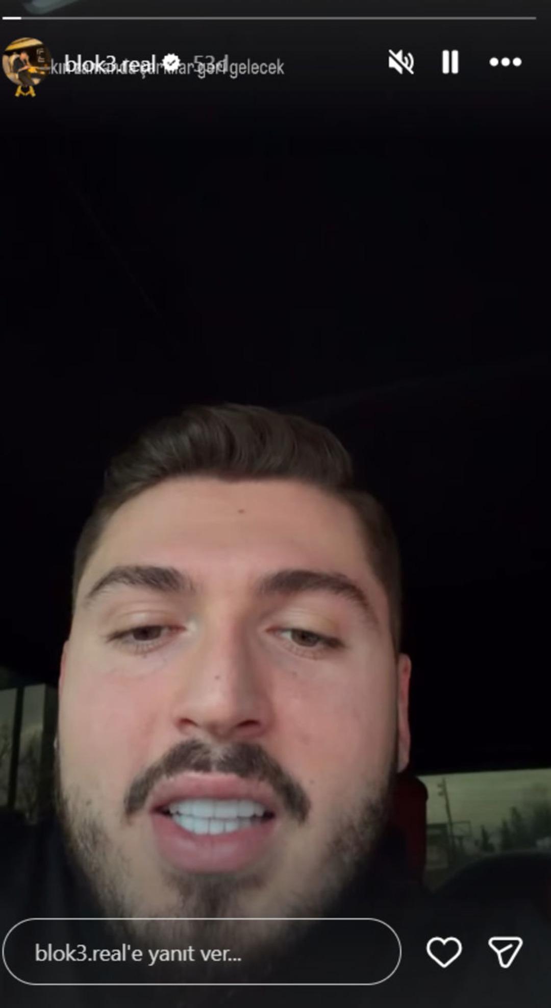 Ünlü rapçi Blok3 ün şarkıları Spotify dan tek tek kaldırıldı! Ağzına geleni saydı  2