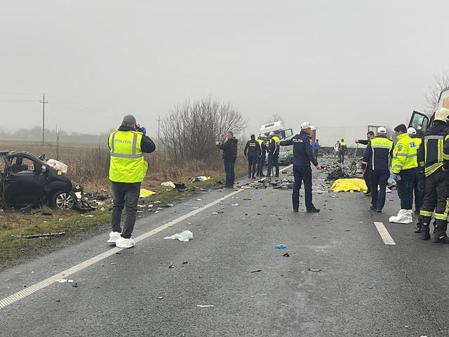 7 PAOK'lu taraftar hayatını kaybetti! İntihar gibi kaza...