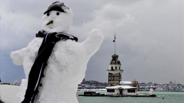 İstanbul'a kar geliyor, tarih açıklandı! 12 ilde sarı kodlu alarm