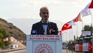 B&ouml;l&uuml;nm&uuml;ş yollarda 30 bin kilometrelik dev eşik aşıldı! 