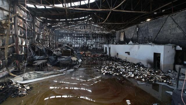 Çorum da yangın çıkan lavaş fabrikası kullanılamaz hale geldi 3