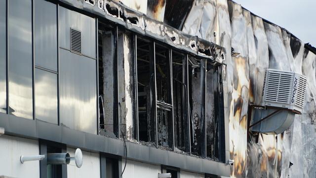 Çorum da yangın çıkan lavaş fabrikası kullanılamaz hale geldi 4