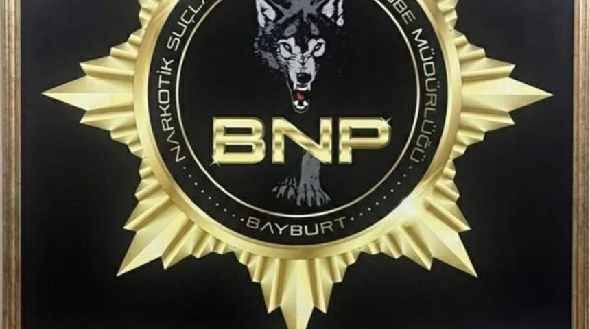 Bayburt&rsquo;ta 2 kilo 369 gram skunk ile yakalanan ş&uuml;pheli tutuklandı