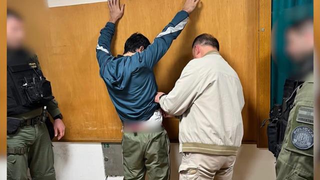 Son dakika | Çirkinler yöneticisi de aralarında! Aranan 14 suçlu 5 farklı ülkeden Türkiye'ye getirildi