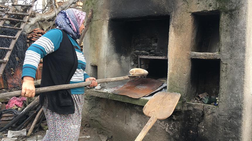 Taş fırından sofraya: Bu ekmek 30 g&uuml;n bayatlamıyor