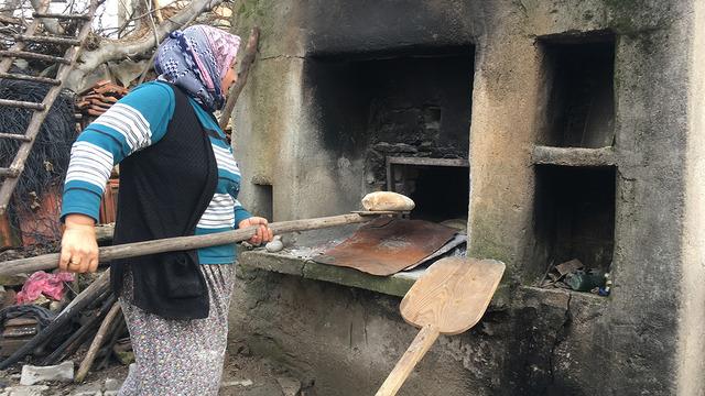 Taş fırından sofraya: Bu ekmek 30 gün bayatlamıyor