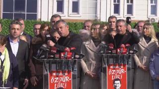 Özgür Özel, TRT mikrofonunu alıp böyle tepki gösterdi: Kimse helallik istemesin