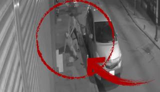 Kağıthane&rsquo;de gece yarısı kalaşnikoflu saldırı!