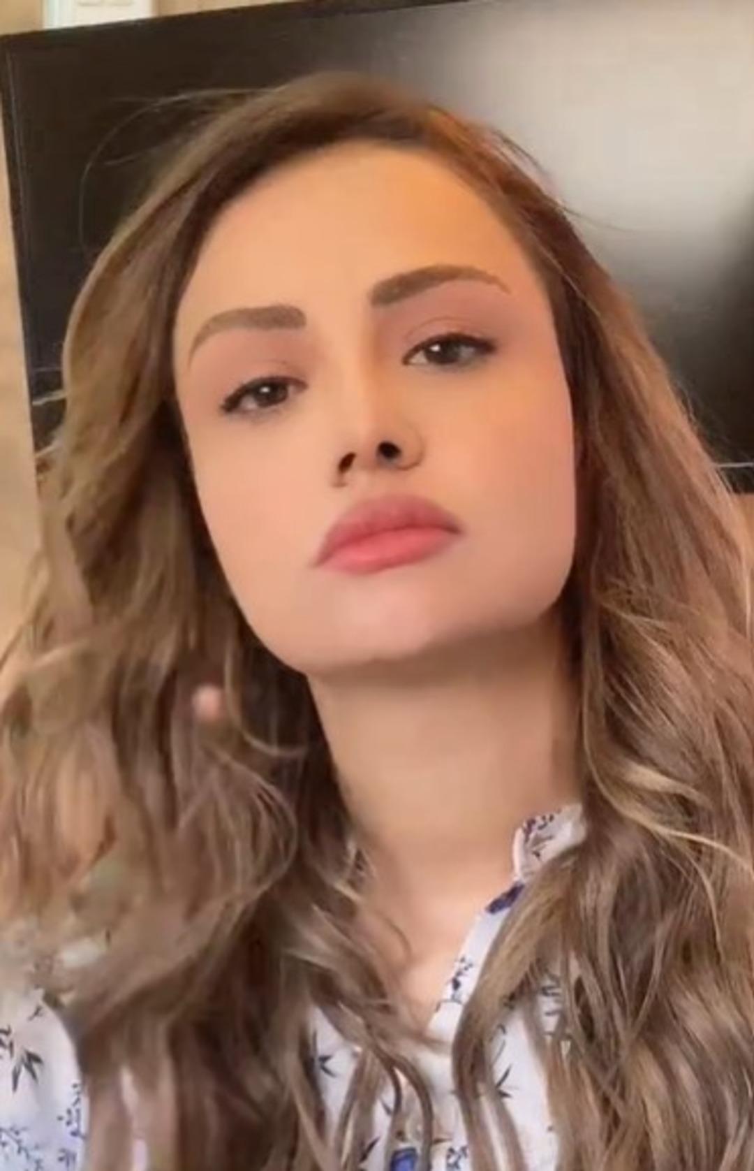 Halef in Kevser i Pınar Cılıt baş&ouml;rt&uuml;s&uuml;n&uuml; &ccedil;ıkarıp paylaştı!  Hayatını yaşa  3