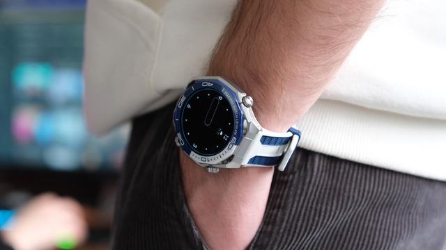 Lüks Saatçilikle Ekstrem Dayanıklılık Aynı Bilekte Buluştu: Huawei Watch Ultimate 2