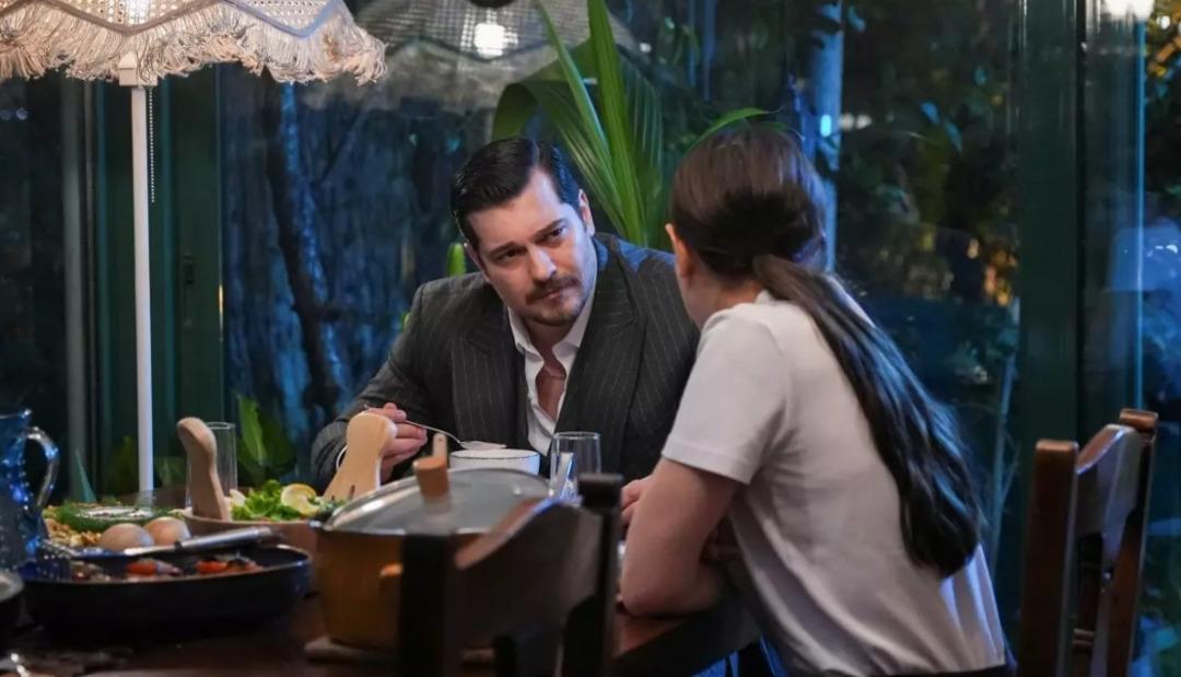 Sezen Aksu dan Eşref Rüya sürprizi! Dakikalar içinde yorum yağmuruna tutuldu 1