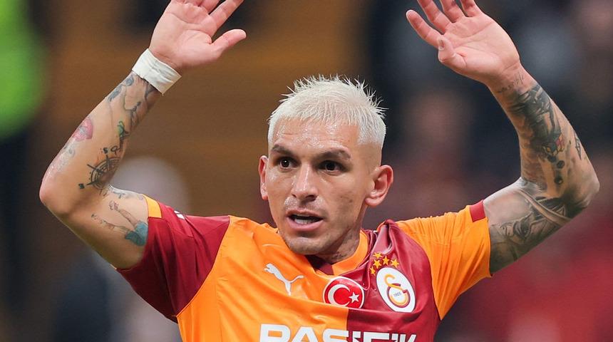 Okan Buruk'tan Manchester City ma&ccedil;ında neşter! Yer yerinden oynadı!