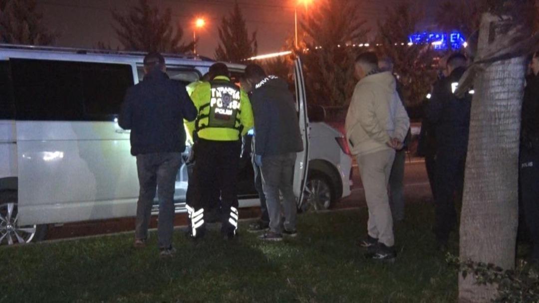 Antalya&rsquo;da bir kişi park halindeki ara&ccedil;ta &ouml;l&uuml; bulundu 1