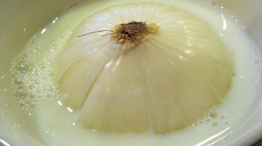 Doğadan gelen şifa: Süt ve soğanı karıştırınca...