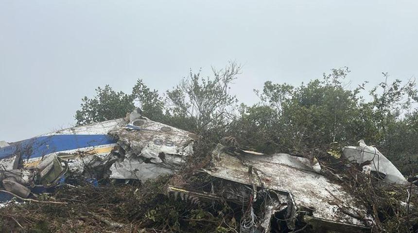 Kolombiya'da u&ccedil;ak kazası! Hepsi hayatını kaybetti