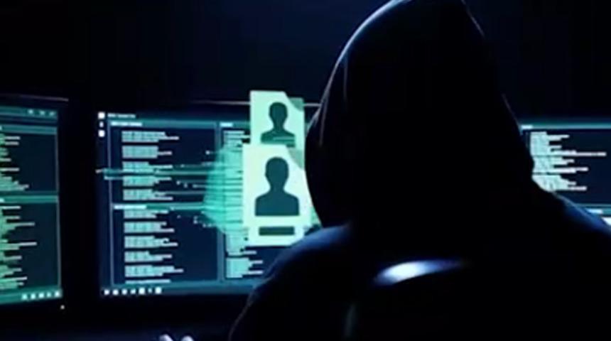 Bakan Yerlikaya duyurdu! 200 ş&uuml;pheli yakalandı: "Vatandaşlarımızın zarar g&ouml;rmesini engelledik"