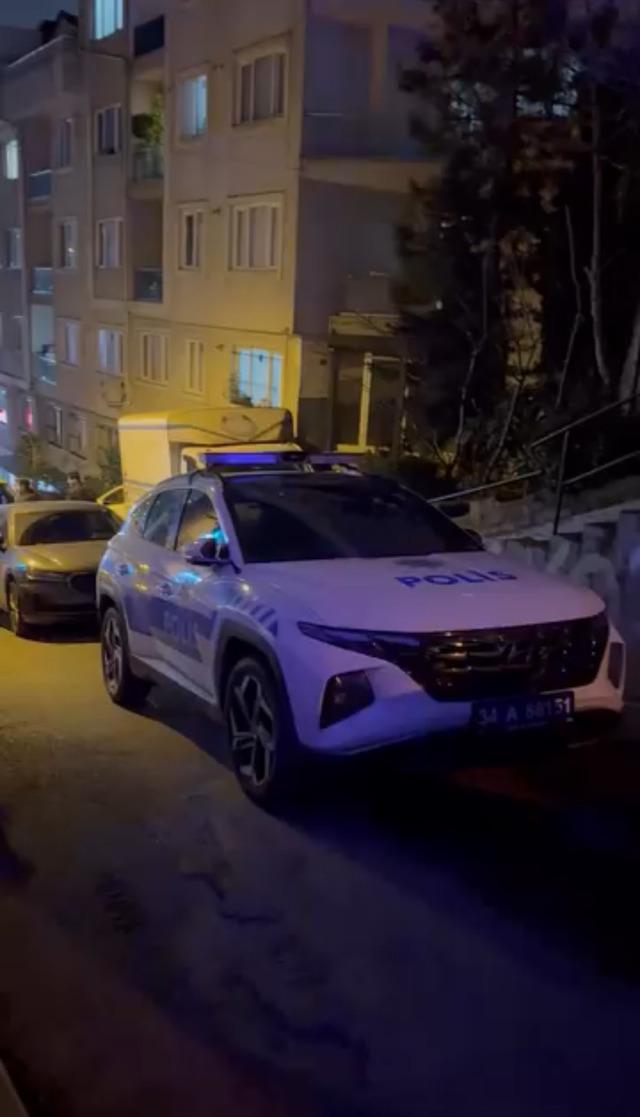 Beyoğlu nda korkun&ccedil; gece! Oğlunu &ouml;ld&uuml;r&uuml;p intihar etti; cesetleri yeğeni buldu 3
