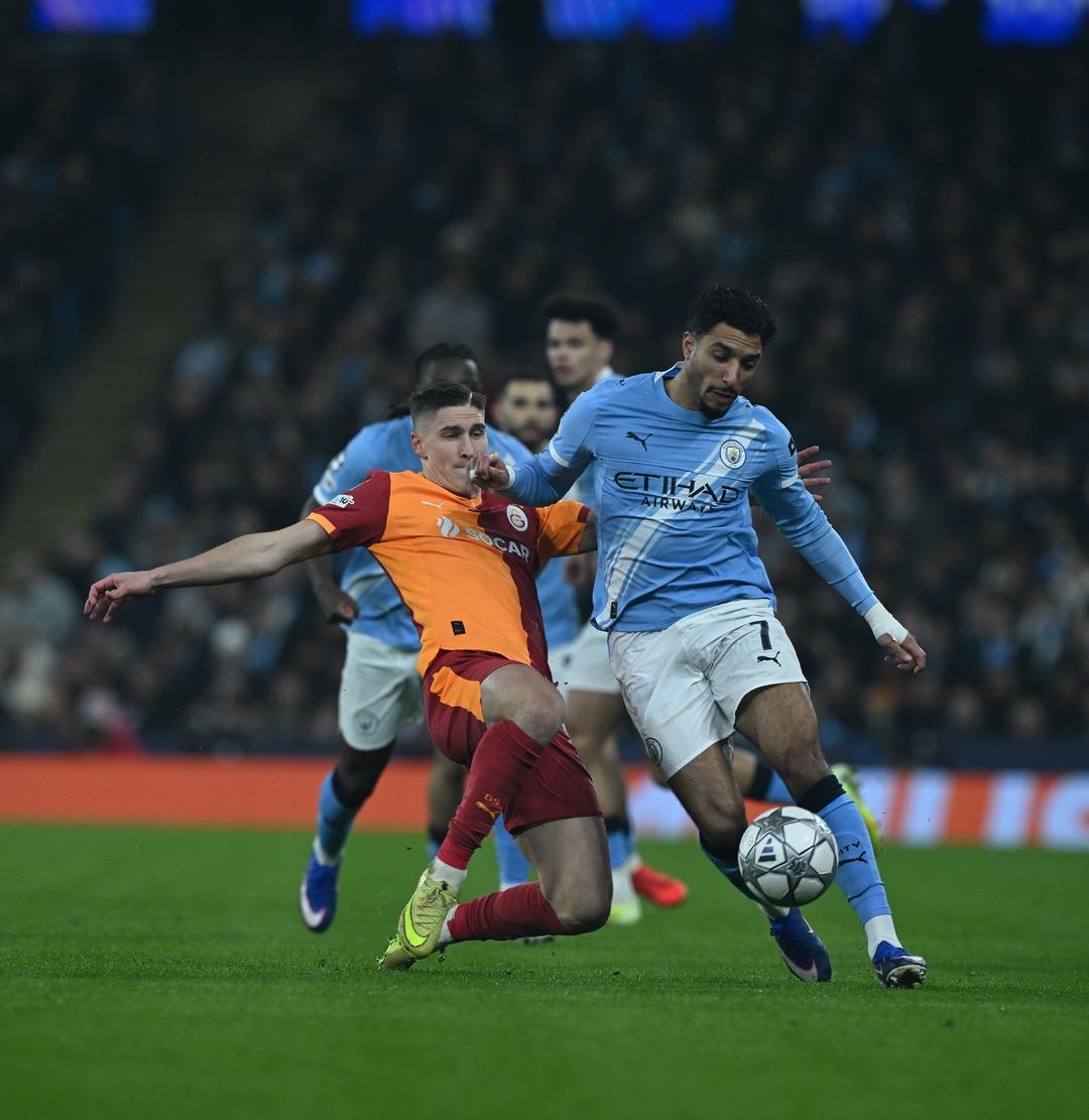 İngilizler, Galatasaray ın Manchester City e yenilmesinin nedenini b&ouml;yle a&ccedil;ıkladı! 3