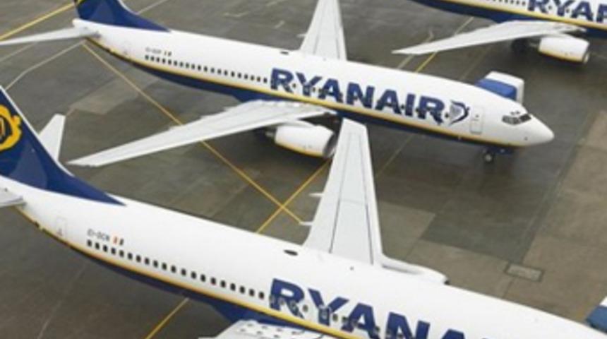 Ryanair Türkiye'ye ilk uçuşunu başlattı