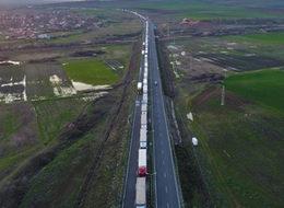 Türkiye ve Bulgaristan'da 100 kilometrelik tır kuyruğu