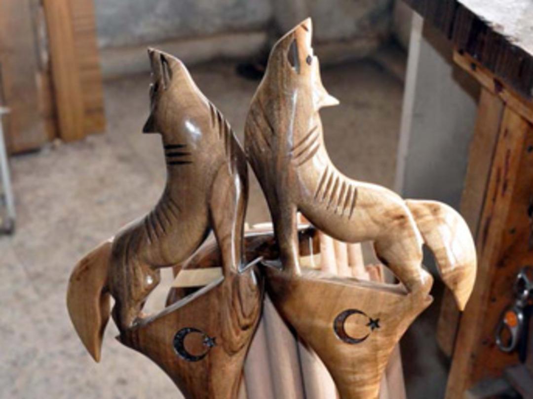 Malazgirt kutlamalarına &ouml;zel baston tasarladı